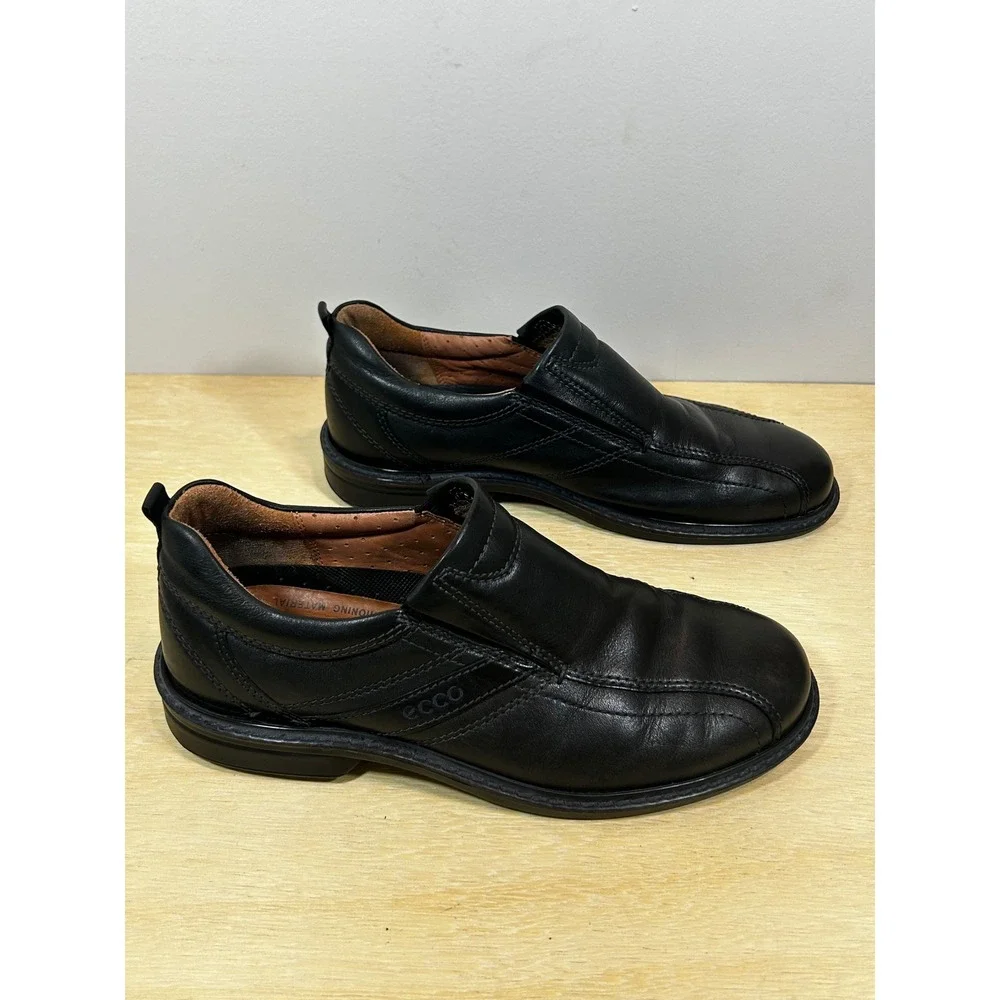 ECCO Mens Black Leather Slip On Loafers Bicycle Toe Dress Shoes Size 42 US 8-8.5